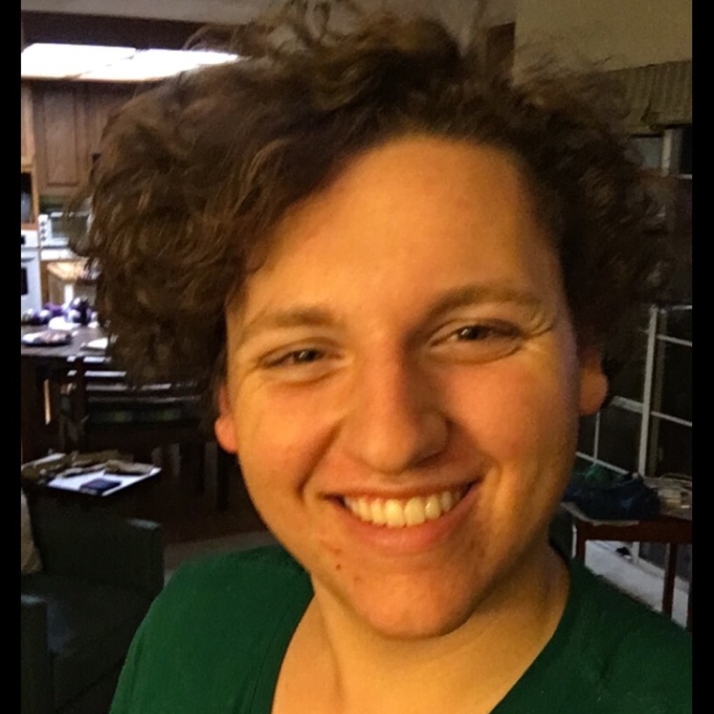 Meet your Posher, Casey